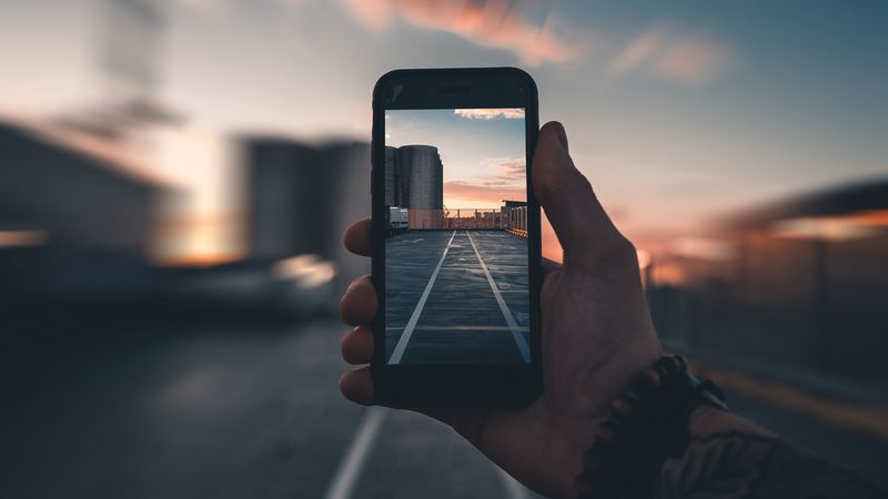 smartphone, hand, photo, blur, 4k