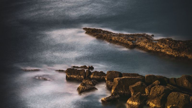 ocean, stones, surface, water, twilight, 4k