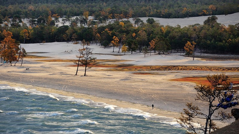 nature, landscape, far view, trees, beach, sand, forest, water, waves, sea, fall, Lake Baikal, Russia