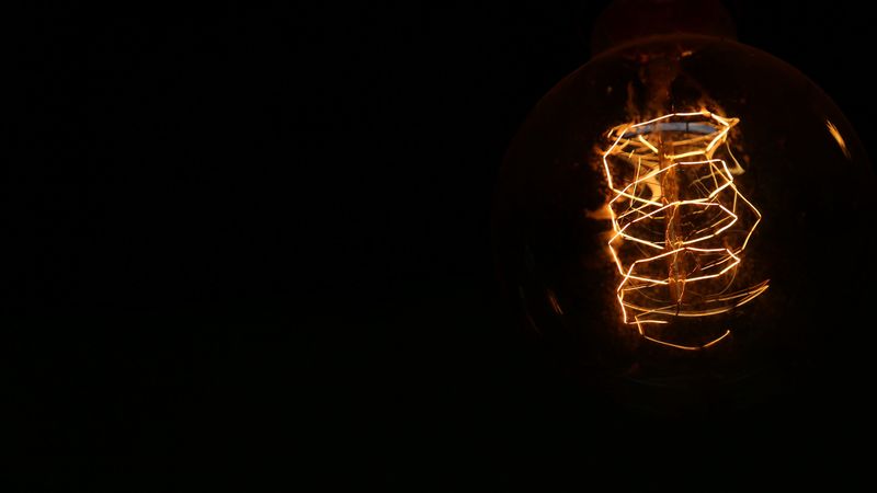 light bulb, electricity, spiral, dark, 4k