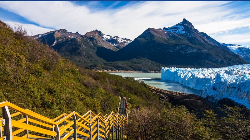nature, landscape, far view, mountains, clouds, sky, ice, glacier, trees, forest, plants, people, tourist, walkway, snow, water, Perito Moreno Glacier, Argentina