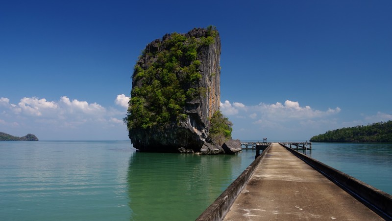 nature, landscape, far view, rocks, beach, water, walkway, clouds, sky, horizon, limestone, Thailand