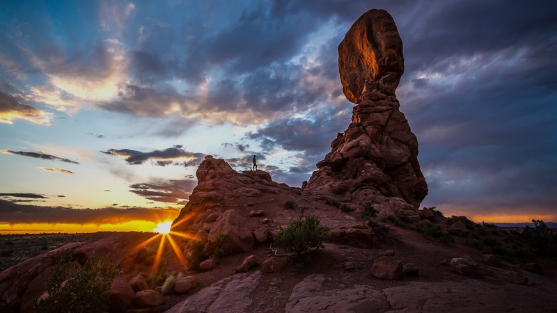 nature, landscape, clouds, rocks, plants, sky, mountains, Sun, sunset, Arches National Park, Utah, USA