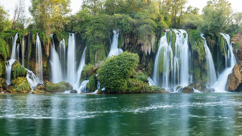 nature, landscape, waterfall, trees, water, plants, water ripples, forest, moss, sky, Kravica waterfall, Bosnia and Herzegovina