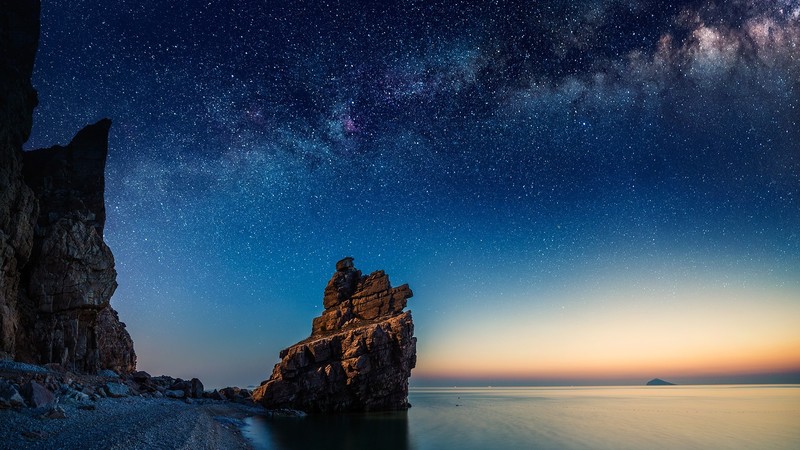 nature, landscape, night, mountains, rocks, water, sea, horizon, stars, galaxy, rock formation, China, Pacific Ocean