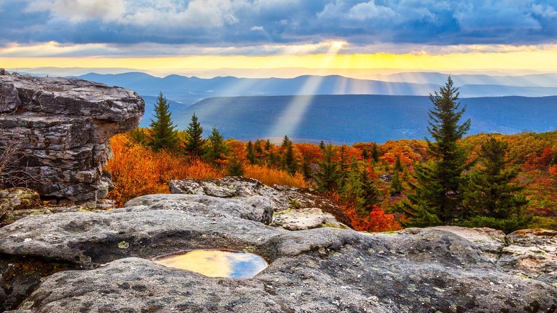 nature, landscape, sky, clouds, mountains, trees, water, sun rays, sunlight, Virginia, USA, fall