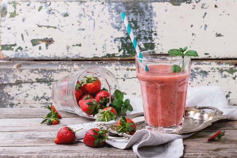 food, fruit, berries, strawberries, cocktails