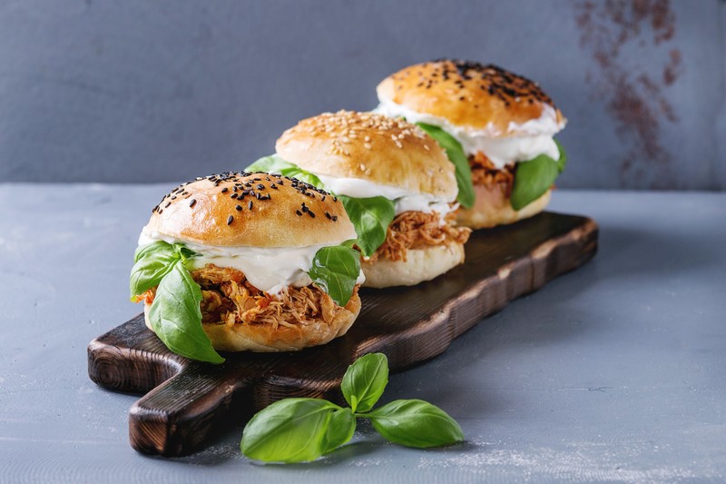 food, hamburgers, sandwich, pulled pork