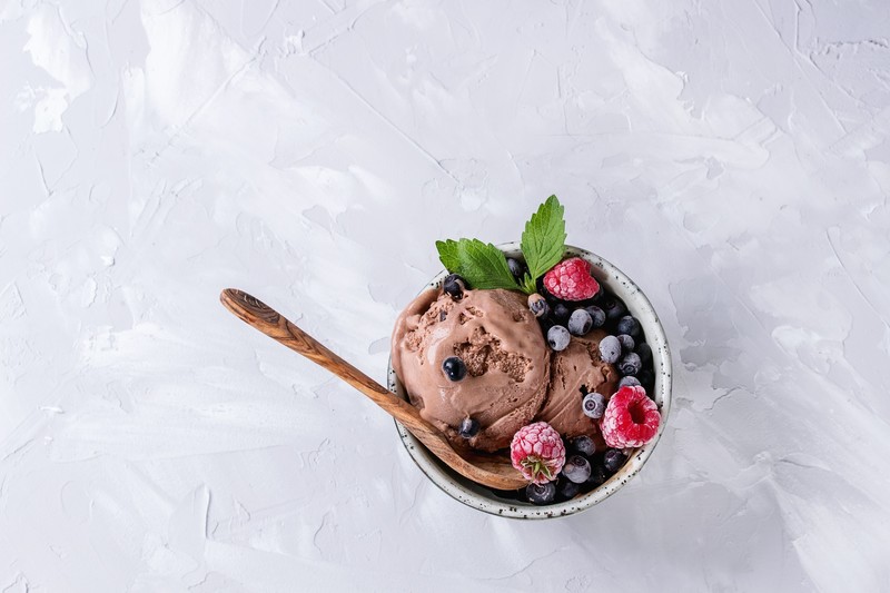 berries, food, fruit, sweets, chocolate, ice cream, dessert