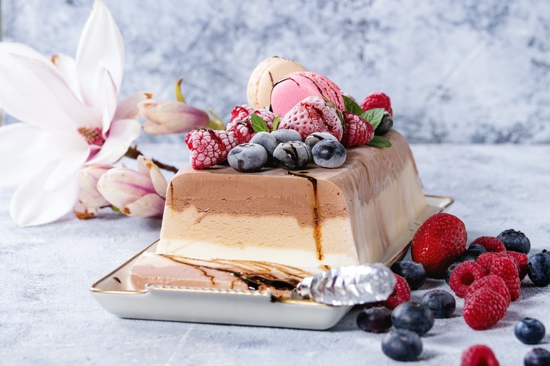 flowers, sweets, food, dessert, fruit, berries