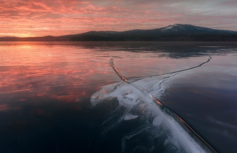 forest, lake, frozen lake, sunset, clouds, sky, snowy peak, mountains, landscape, Russia