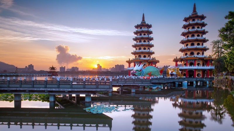lake, Kaohsiung, reflection, Taiwan, clouds, sky, Asian architecture, dragon, tiger, trees, Lotus, landscape