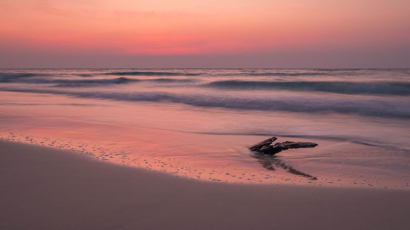 ocean, coast, sunset, cobble, sand, horizon, 4k