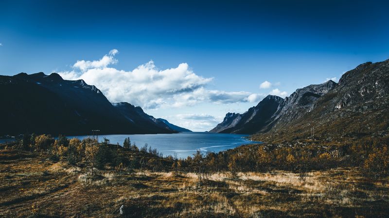 lake, mountains, grass, autumn, landscape, 4k