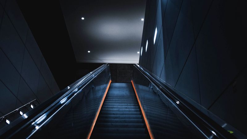 stairs, escalator, construction, dark, room, 4k
