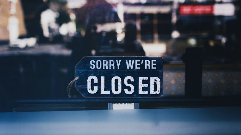 closed, tablet, signs, 4k