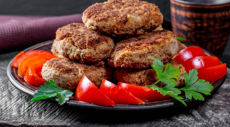 food, meat, vegetables, tomatoes, meatballs