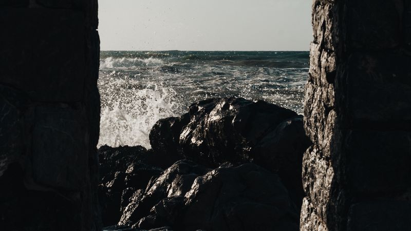 arch, sea, splash, waves, 4k