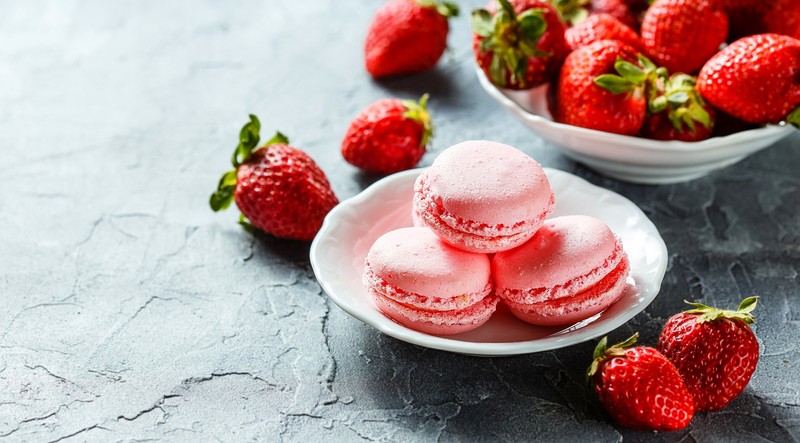 food, sweets, red, strawberries, cookies, Macarons