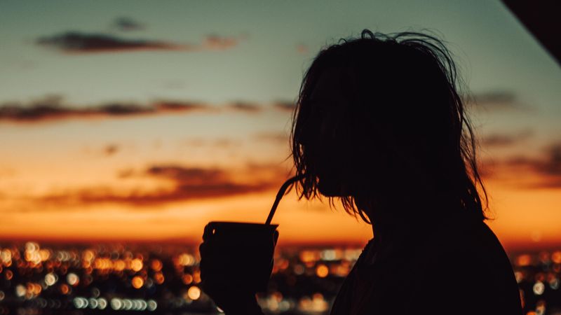 silhouette, sunset, night city, solitude, 4k