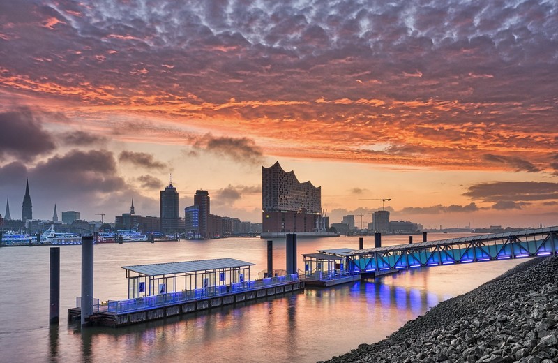 sky, sunlight, city, cityscape, clouds, water, outdoors, Hamburg