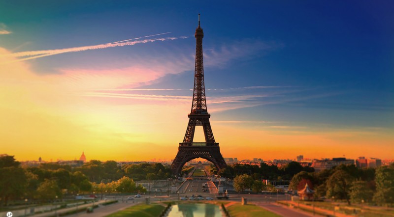 landscape, city, France, Paris, sunrise, sunset, orange sky, Eiffel Tower, cityscape, tilt shift