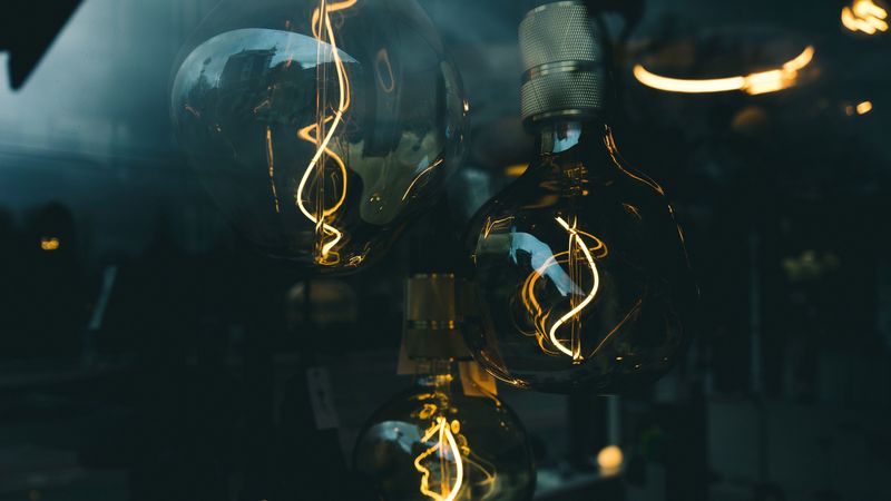 light bulb, electricity, light, lighting, glass, 4k