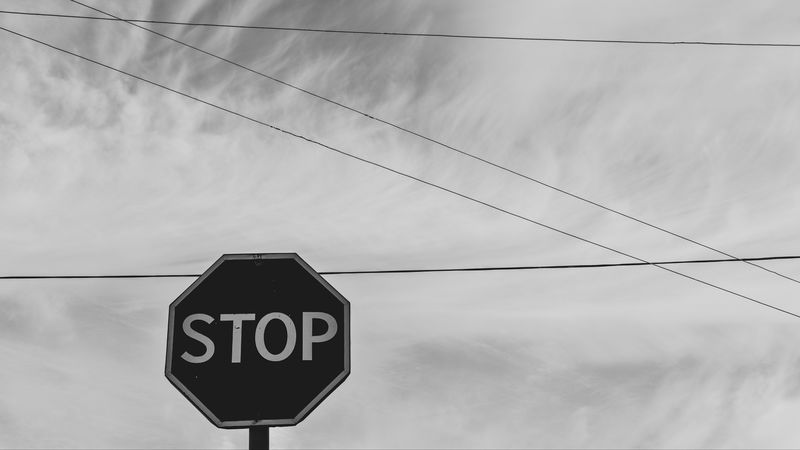 sign, stop, bw, sky, wires, 4k