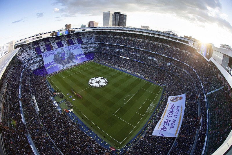 Santiago Bernabeu Stadium, Real Madrid, soccer, Soccer Field, soccer clubs, Champions League, crowds, stadium