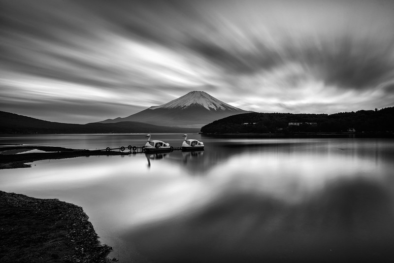 nature, landscape, monochrome, Japan, Mount Fuji, mountains, snowy peak, boat, lake, long exposure, clouds, reflection