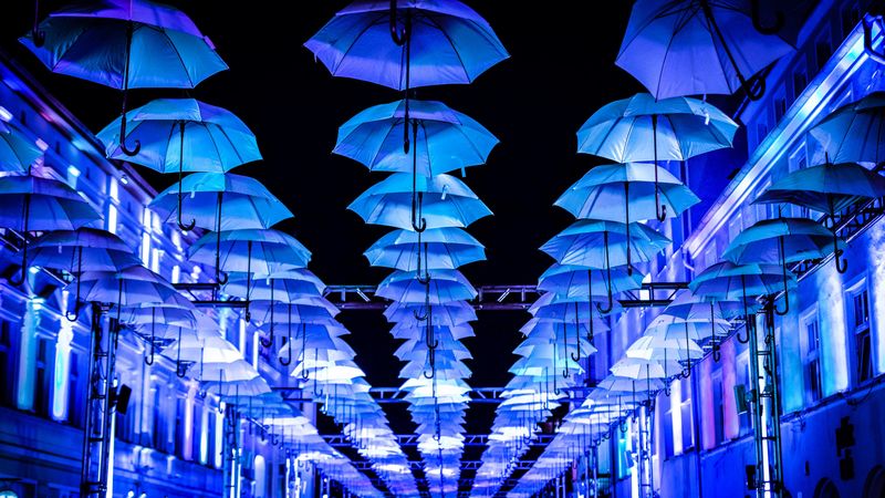 umbrellas, scenery, street, illumination, lights, 4k