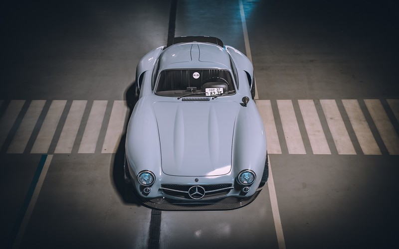 Mercedes-Benz, silver cars, vehicle, digital art, render, sports car, frontal view, high angle