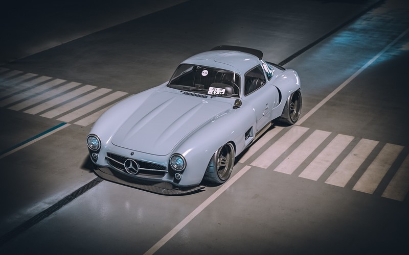 render, car, digital art, sports car, Mercedes-Benz, vehicle, silver cars, high angle