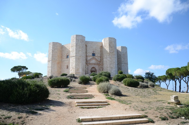 Puglia, castle, castel del monte, Italy, landscape