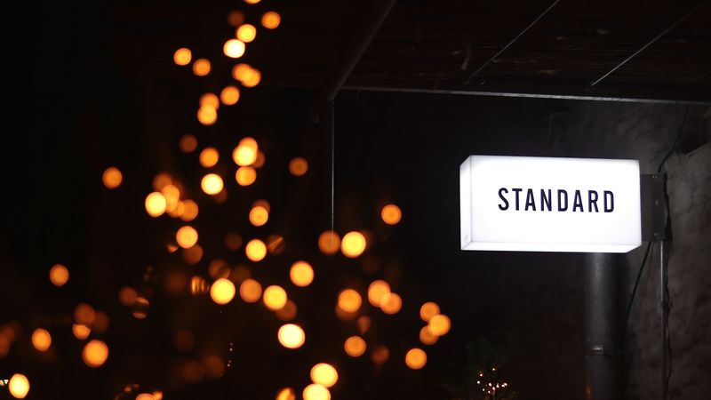 standard, inscription, signboard, lights, 4k