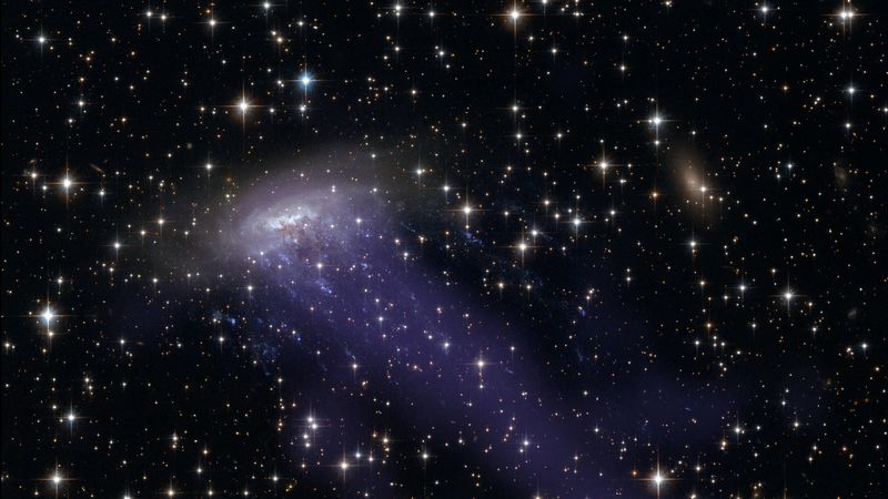galaxy, gas stream, constellations, stars, hubble, 4k