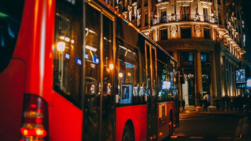 night city, bus, building, street, traffic, 4k