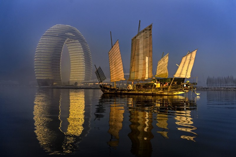 architecture, modern, Asian architecture, city, urban, ship, sailing, sailing ship, junk