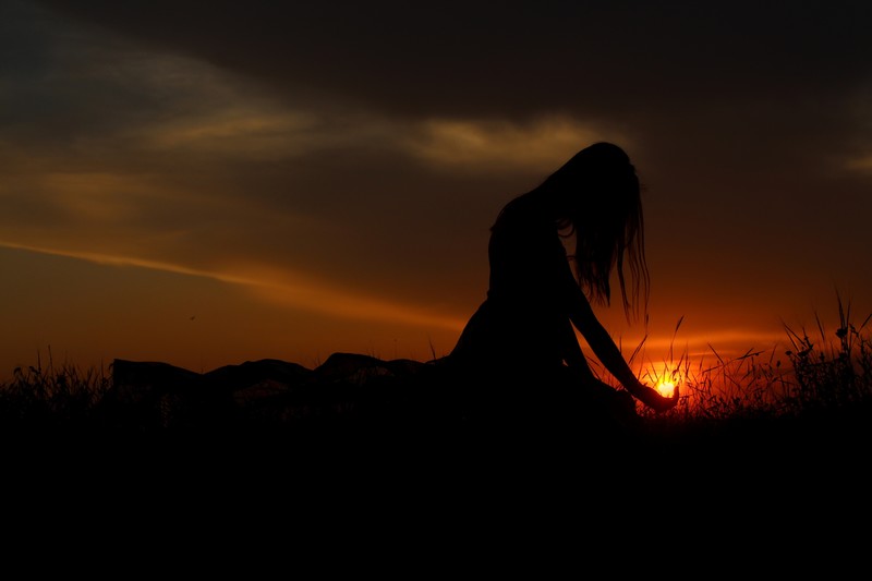 women, silhouette, dark, shadow, Sun, sunset, arms, side view