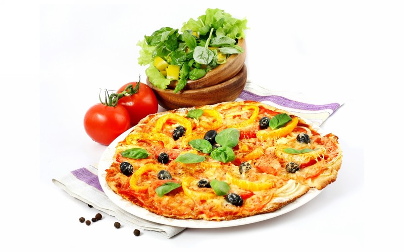 food, pizza, simple background, tomatoes, olives, basil