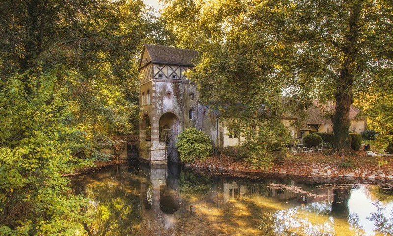 park, building, outdoors, France, plants, trees, water