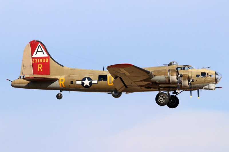 aircraft, vehicle, military aircraft, military, Boeing B-17G, Warbird