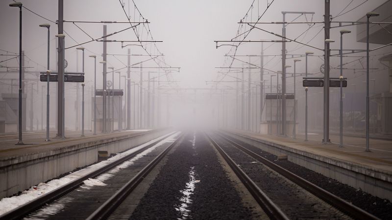 railway, fog, wires, rubble, pebbles, 4k