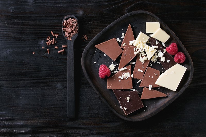 sweets, spoon, food, chocolate, berries, raspberries