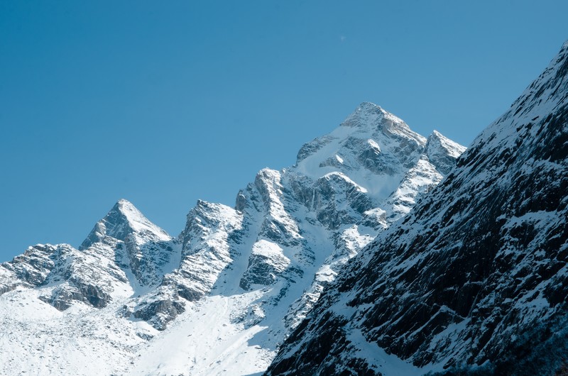 China, Sichuan, snow, mountains, mountain top, clear sky