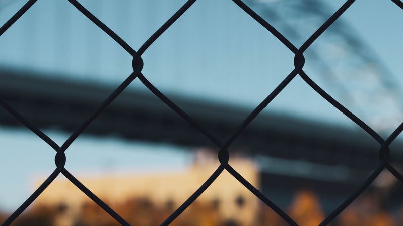 mesh, fence, motion blur, fencing, 4k