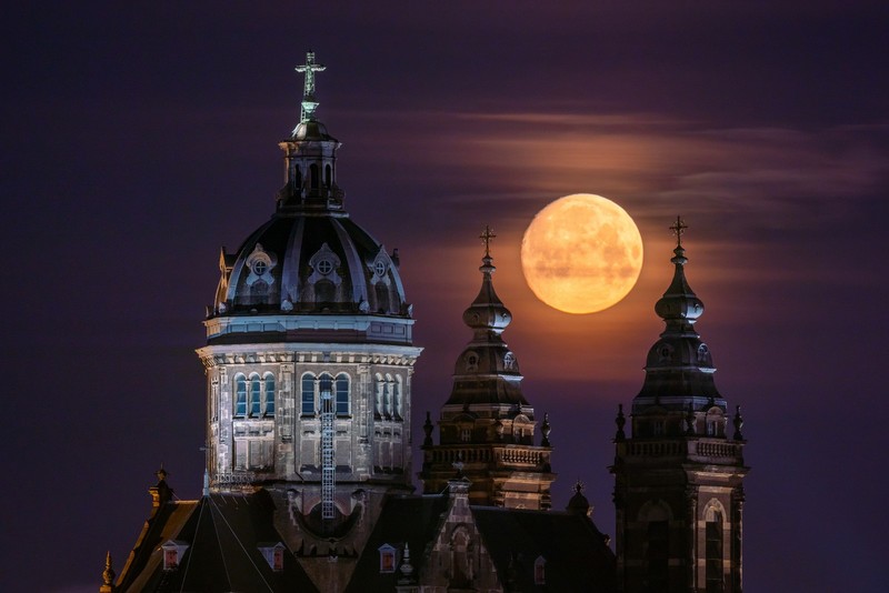 architecture, tower, castle, moonlight, Moon, cathedral, cross, night, ancient, Amsterdam, Netherlands