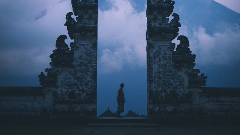 gate, silhouette, loneliness, fog, bali, indonesia, 4k