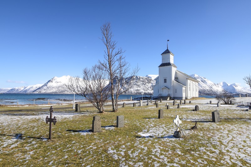 Norway, Lofoten, Lofoten Islands, nature, landscape, Europe, hill, mountains, hills, cold, outdoors, snow, church, chapel, graveyards