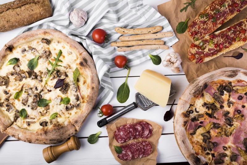 food, pizza, tomatoes, cheese, sausage